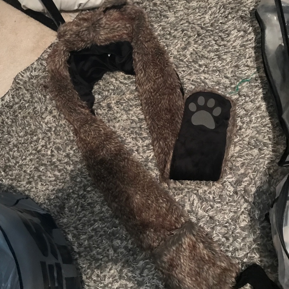 Spirit hood - Picture 1 of 1